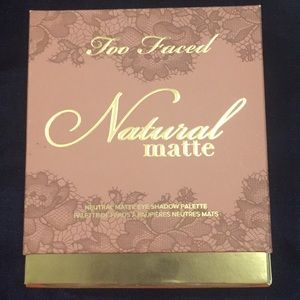 Natural matte eye shadow palette